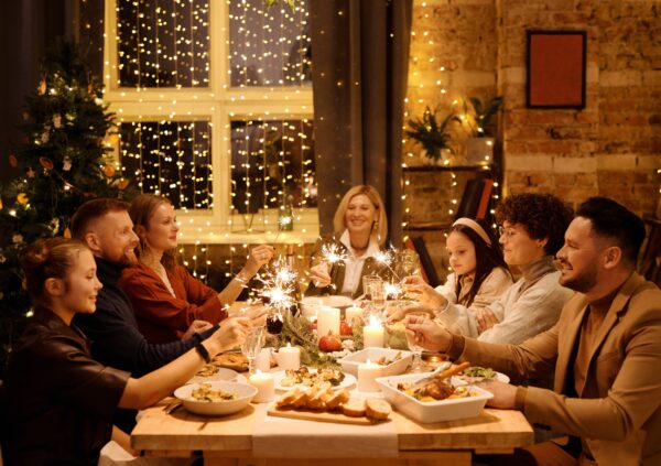 Karácsony otthon: túlélési kalauz, hogy jobban teljenek az ünnepek