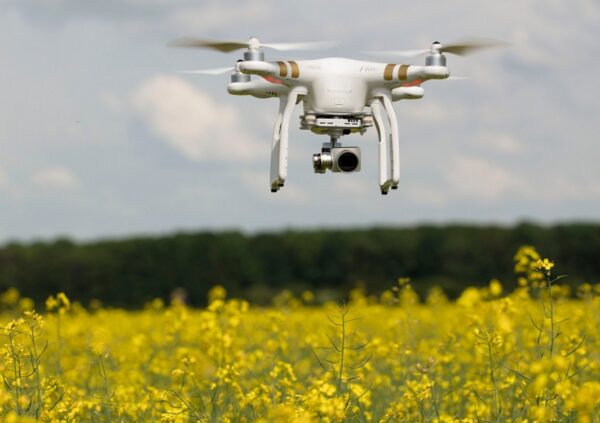 A drónoké a jövő? Így lehet bekapcsolódni egy új iparágba – Videó
