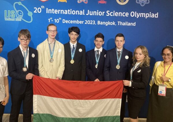 Magyar diákok sikere a Junior Természettudományi Olimpián