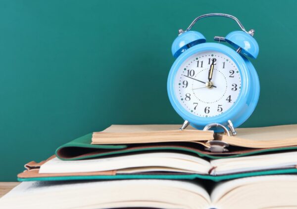 Az időbeosztás kulcsfontosságú az érettségin – Mutatjuk, mennyi időd lesz a feladatokra!